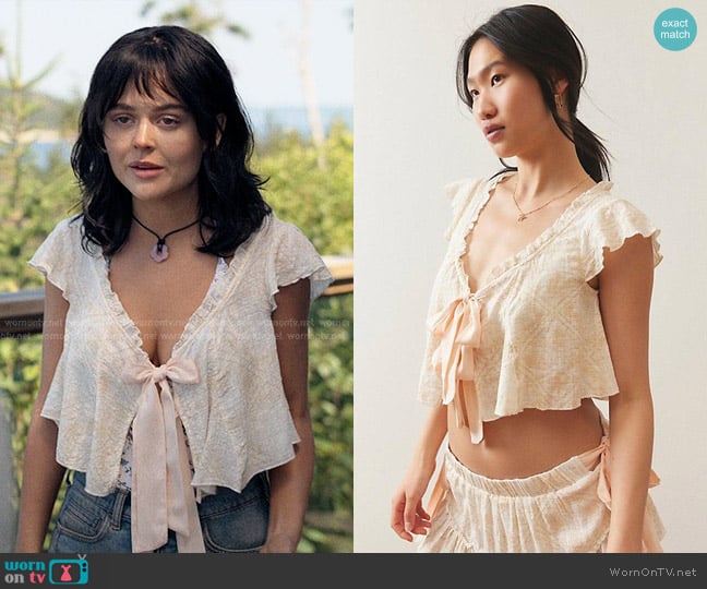 Out From Under Pretty PJ Tie-Front Top in Natura worn by Cadence Sinclair Eastman (Emily Alyn Lind) on We Were Liars