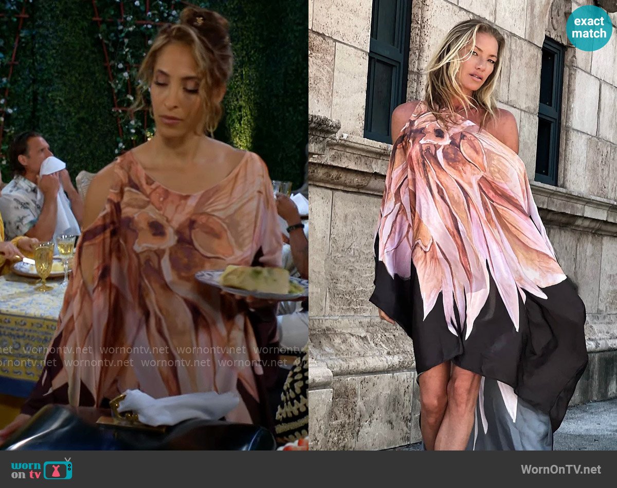 Lily’s floral kaftan on The Young and the Restless