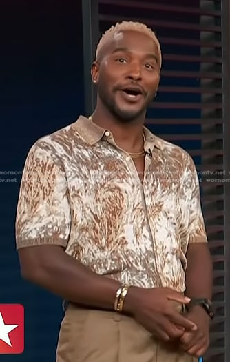 Scott’s brown abstract print shirt on Access Hollywood