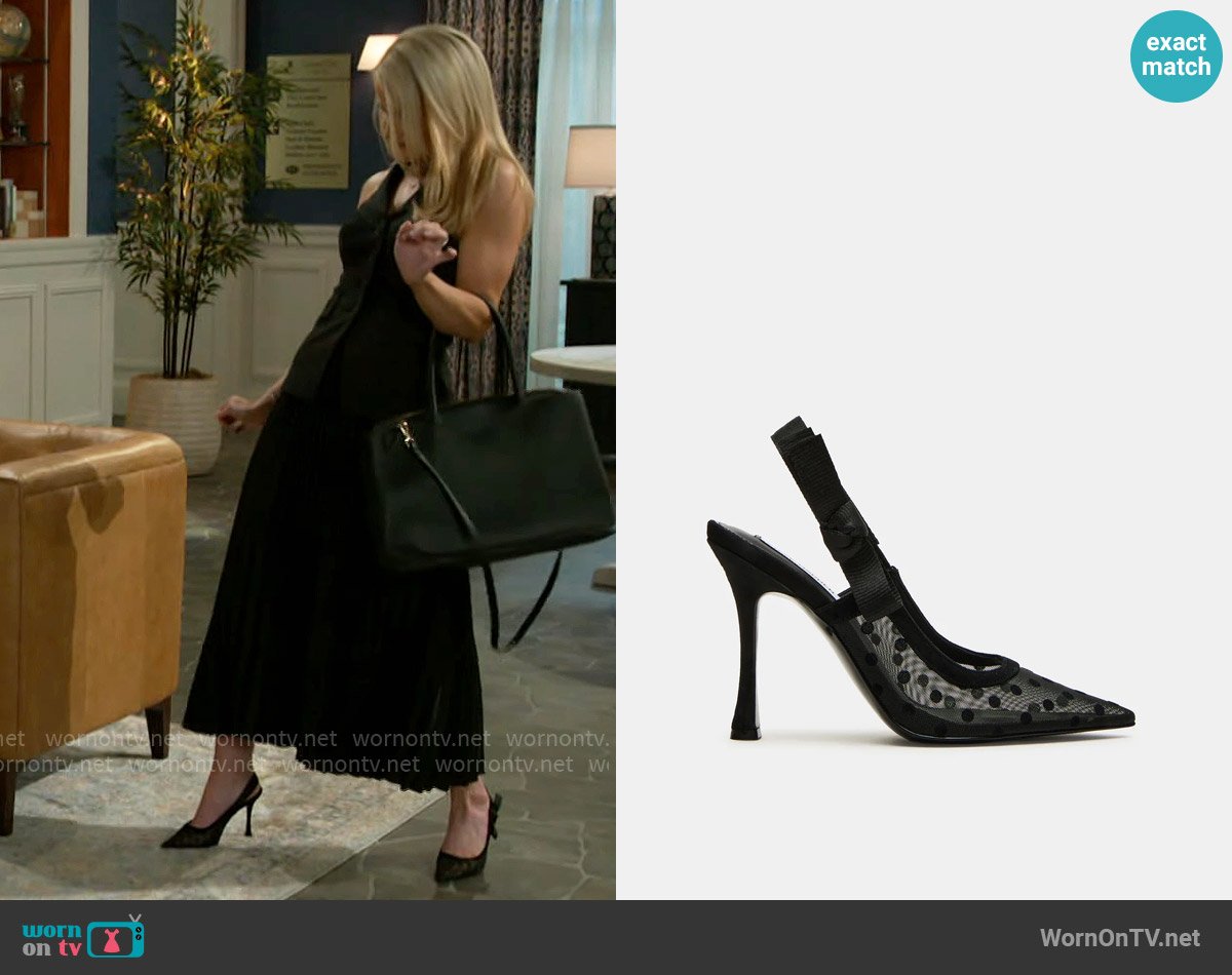 Steve Madden Bri Pump in Black Polka Dot worn by Vanessa McBride (Lauren Buglioli) on Beyond the Gates