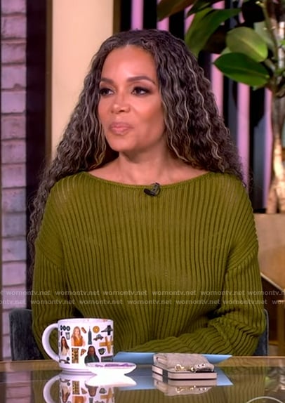 Sunny's green knit sweater and skirt on The View