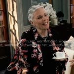 Tracy’s black and pink floral kimono on General Hospital