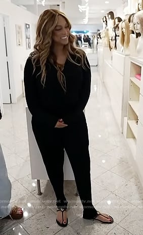 Tyra Banks’s black sandals on Today