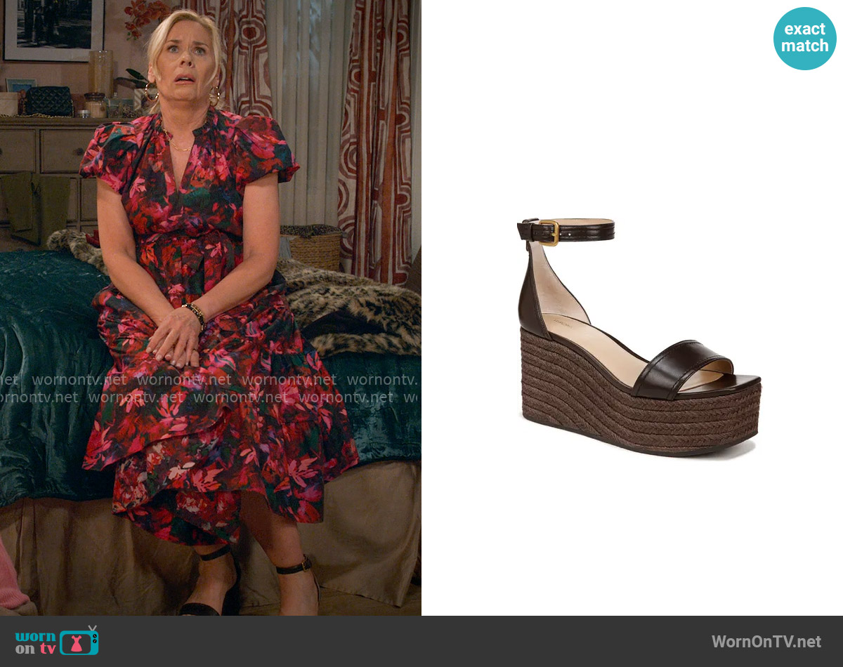 Veronica Beard Gianna Platform Wedge Sandal in Cacao worn by Leanne Murphy (Leanne Morgan) on Leanne