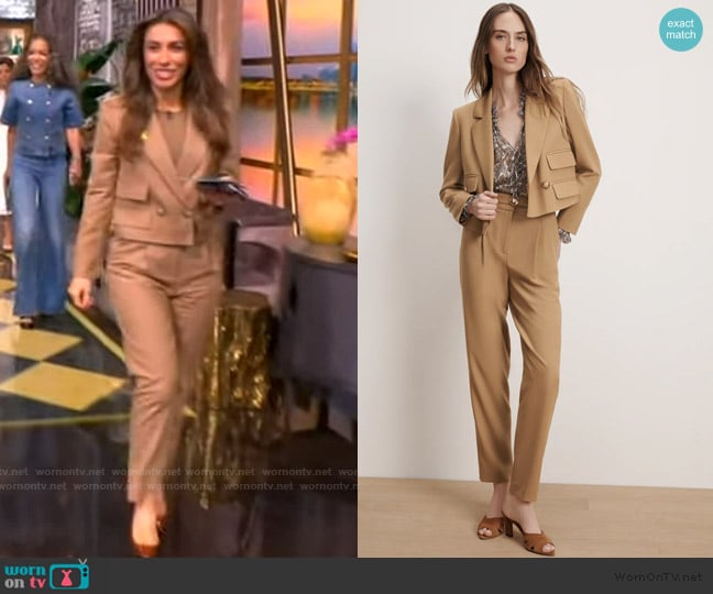 Alyssa’s brown cropped pants on The View