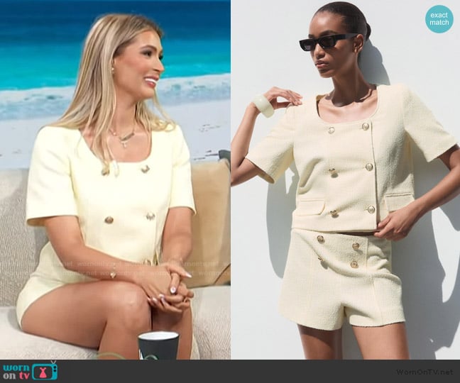Zara Structured Short Sleeve Blazer worn by Isabel Alysa on Access Hollywood