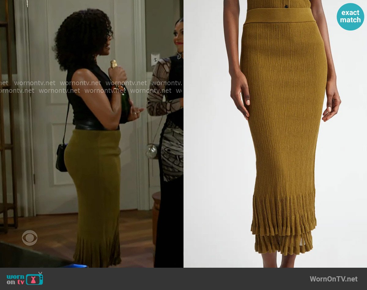 A.L.C. Lexi Tiered Knit Skirt worn by Naomi Hamilton Hawthorne (Arielle Prepetit) on Beyond the Gates