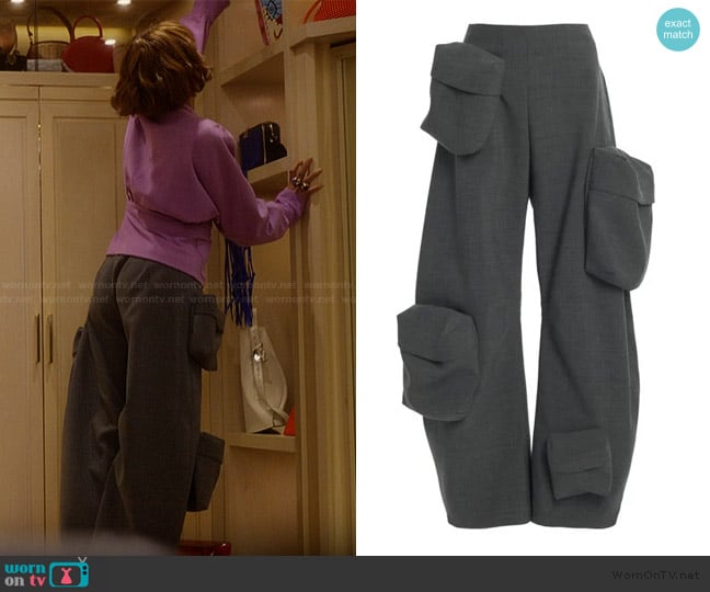 A.W.A.K.E. MODE Pocket-Detailed Ballon Cargo Pants worn by Lisa Todd Wexley (Nicole Ari Parker) on And Just Like That