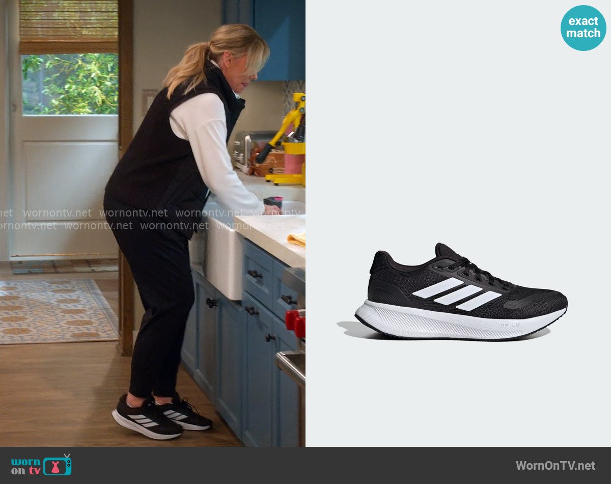 Adidas Runfalcon 5 Running Shoes worn by Leanne Murphy (Leanne Morgan) on Leanne