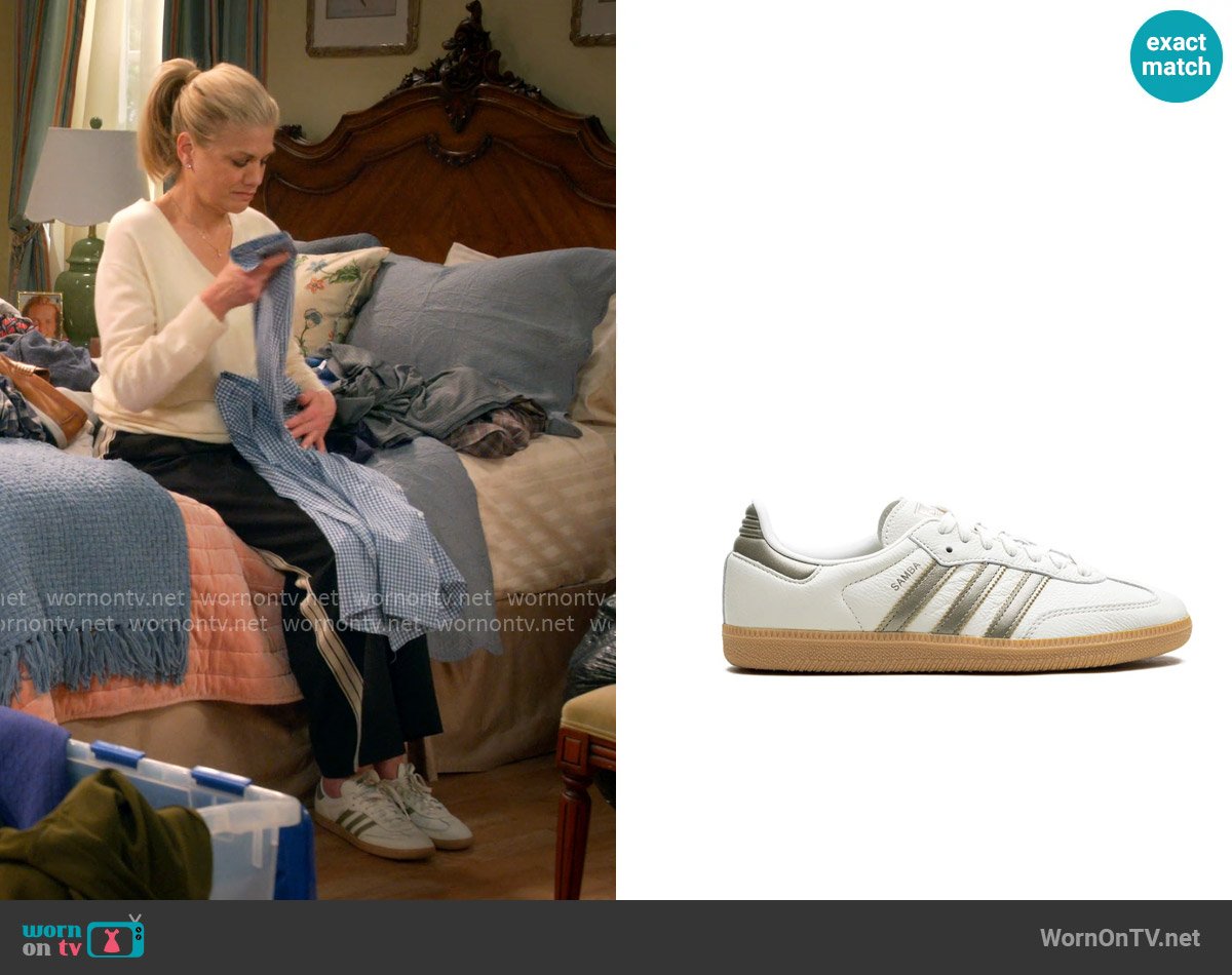 Adidas Samba Shoes in Cyber Metallic worn by Carol (Kristen Johnston) on Leanne