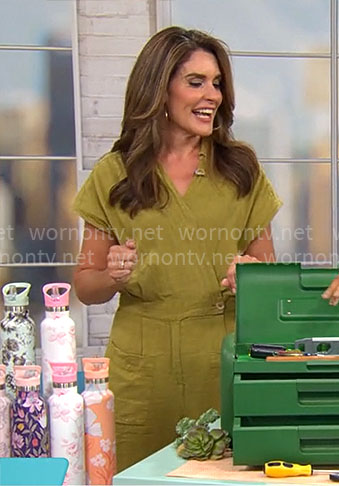 Adriane Kiss' green jumpsuit on CBS Mornings
