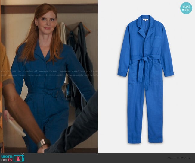 Alex Mill Standard Zip Jumpsuit In Drapey Cotton Twill In Washed Cobalt worn by Katherine Walter (Sarah Rafferty) on My Life with the Walter Boys