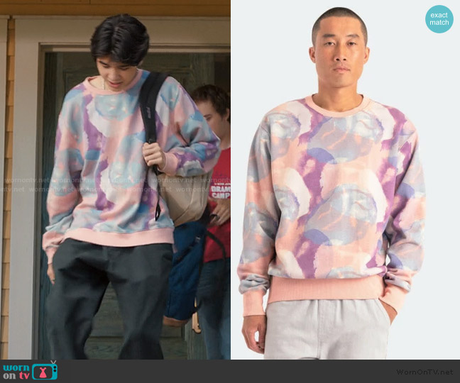 Banks Journal Fleece Sweatshirt worn by Isaac Garcia (Isaac Arellanes) on My Life with the Walter Boys