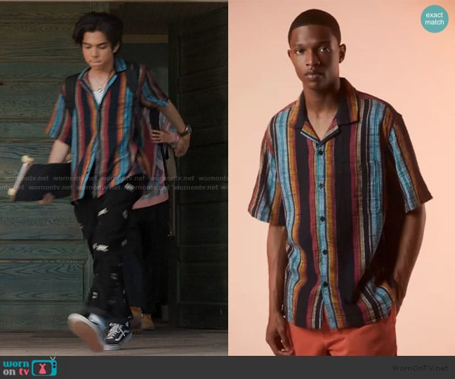 BDG Eli Striped Camp Collar Shirt In Black Multi worn by Lee Garcia (Myles Perez) on My Life with the Walter Boys