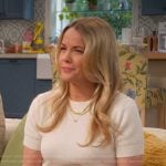 Becca’s white short sleeve knit top on Leanne