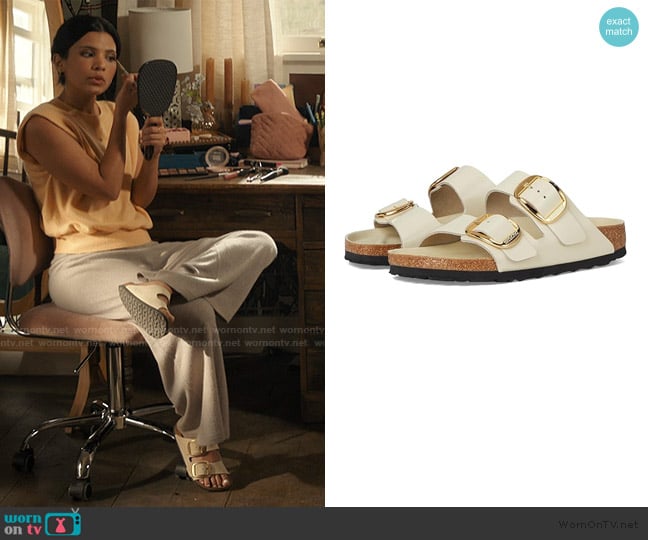 Birkenstock Arizona Big Buckle High Shine Sandals worn by Jackie Howard (Nikki Rodriguez) on My Life with the Walter Boys