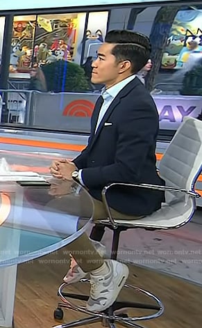 Brian Cheung's white and grey sneakers on Today