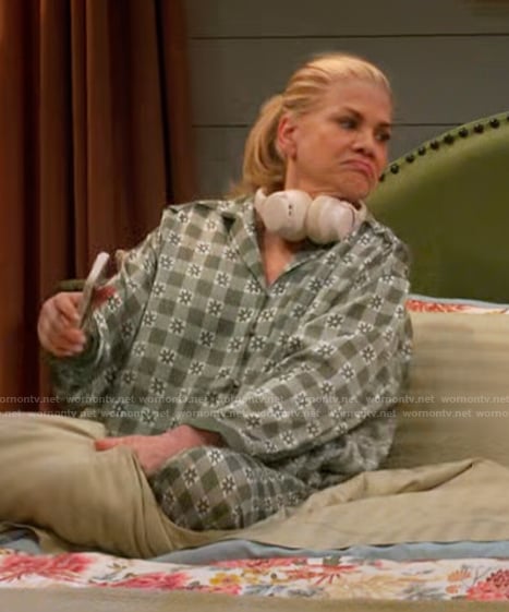 Carol's green check print pajamas on Leanne