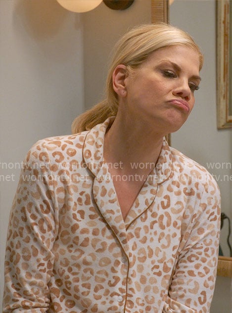Carol's leopard print pajamas on Leanne