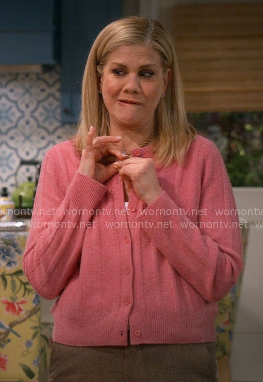 Carol's pink cardigan on Leanne