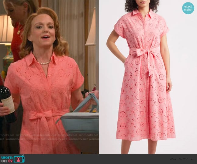 Caslon Eyelet Embroidery Cotton Shirtdress worn by Mary (Jayma Mays) on Leanne