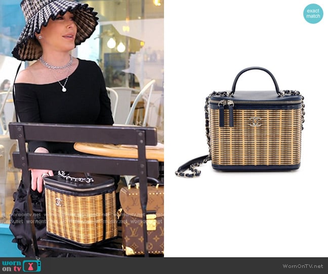 Chanel Glazed Calfskin Raffia Vanity Case Bag worn by Marysol Patton (Marysol Patton) on The Real Housewives of Miami