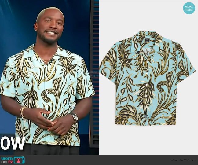 Scott’s blue floral print shirt on Access Hollywood