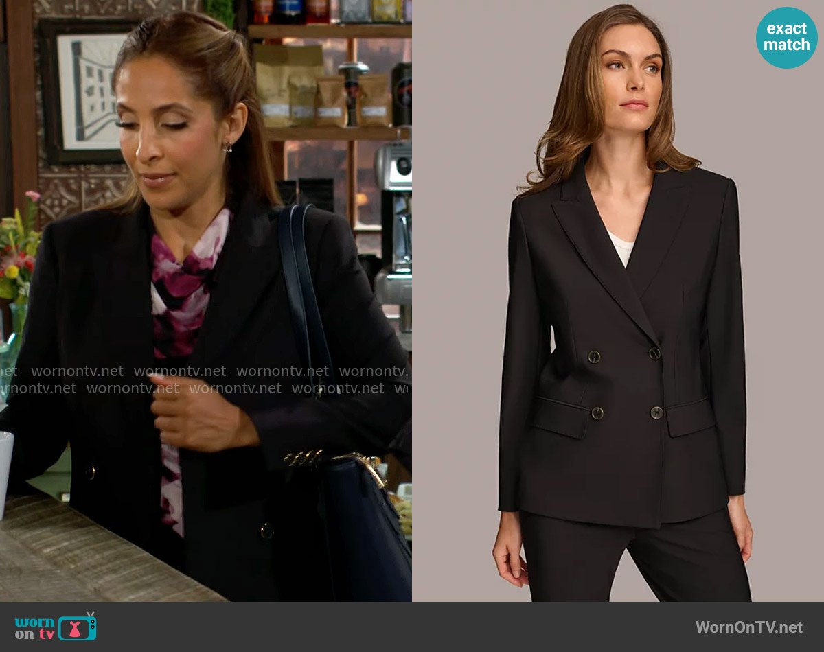 Lily’s black blazer on The Young and the Restless