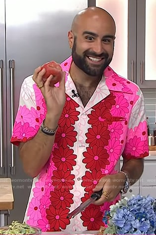 Edy Massih's pink floral shirt on Today