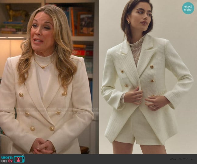 Endless Rose Rose Tweed Blazer worn by Becca (Andrea Anders) on Leanne