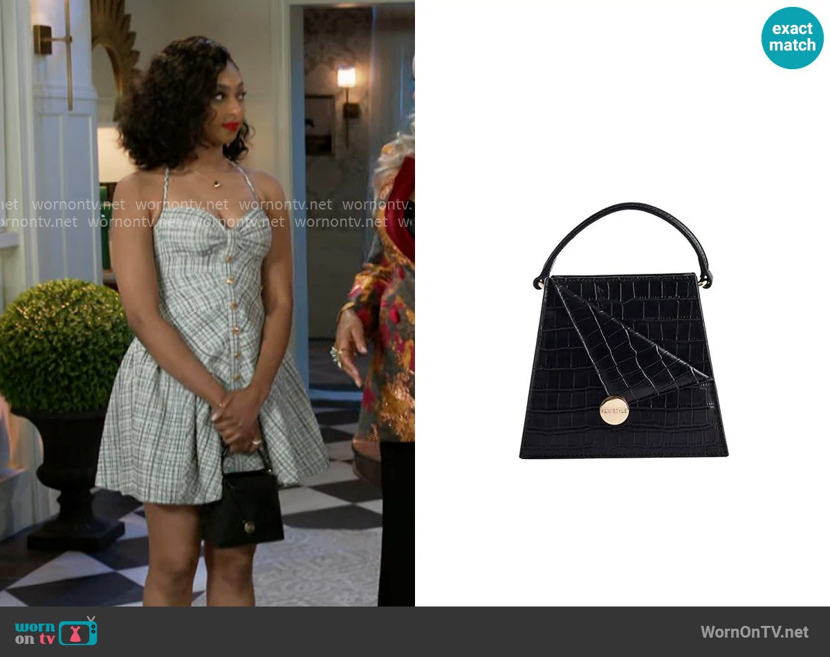 F&W Style Kandi Bag worn by Kat Richardson (Colby Muhammad) on Beyond the Gates