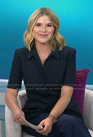 Jenna's navy short sleeve jacket on Today