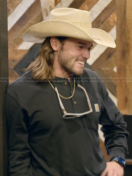 Jesse's black henley shirt on The McBee Dynasty Real American Cowboys