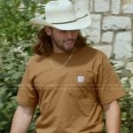 Jesse’s brown tee on The McBee Dynasty Real American Cowboys