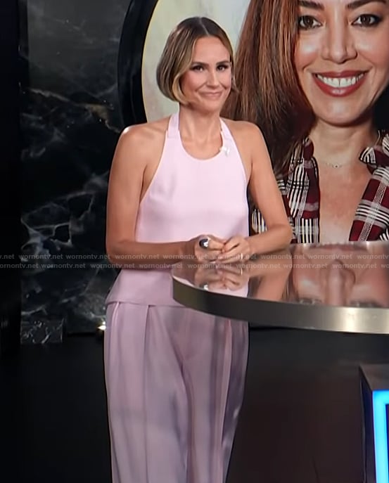 Keltie's pink halter top and pants on E! News
