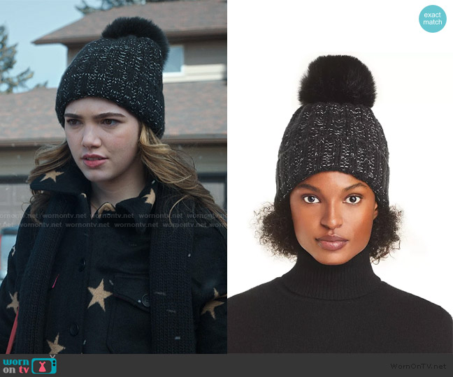 Kyi Kyi Chunky Wool Blend Beanie with Faux Fur Pom worn by Erin (Alisha Newton) on My Life with the Walter Boys