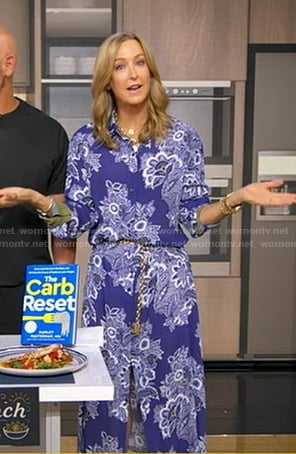 Lara's blue floral shirtdress on Good Morning America