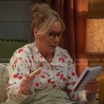 Leanne’s white floral pajamas on Leanne