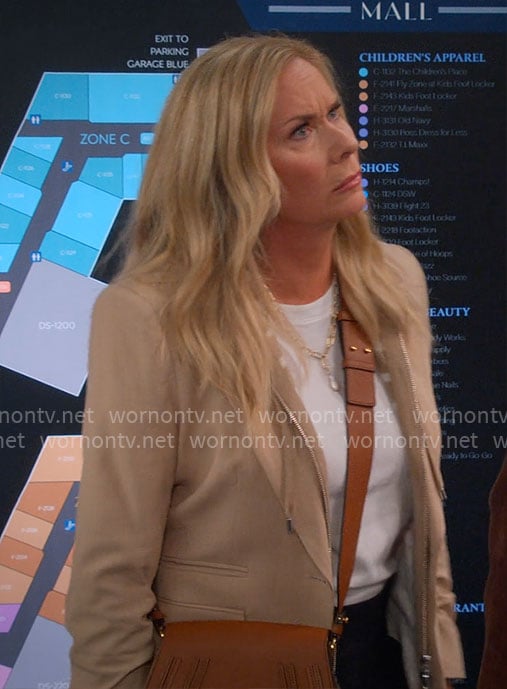 Leanne's beige blazer on Leanne