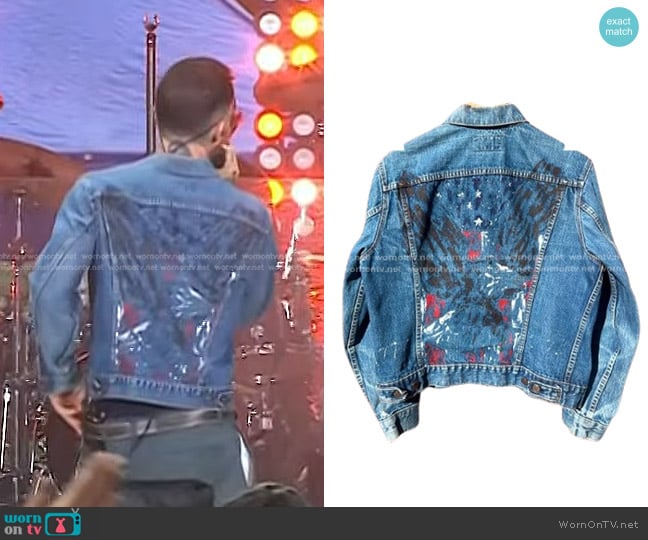 Levi's Vintage Print Trucker Jacket worn by Adam Levine on Today