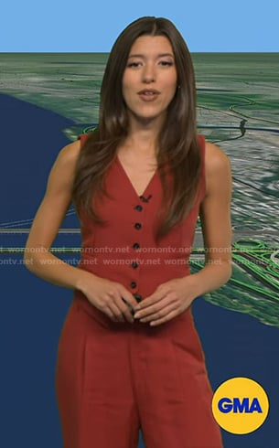 Lindsay Tuchman’s red vest and pants on Good Morning America