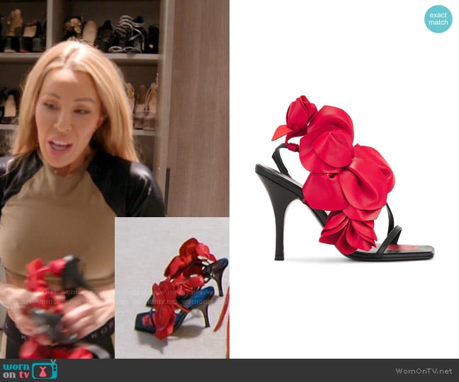 Magda Butrym Oversized Flower Sandal worn by Lisa Hochstein (Lisa Hochstein) on The Real Housewives of Miami