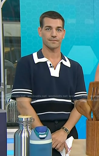 Matt Rogers’ navy stripe polo on Today