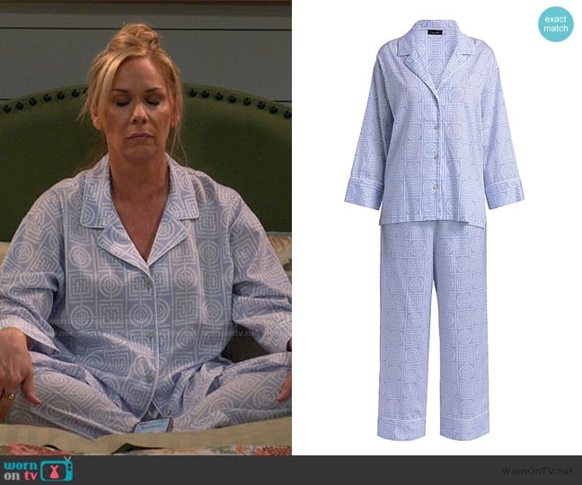 Natori Infinity Cotton Sateen Pajama Set worn by Mary (Jayma Mays) on Leanne