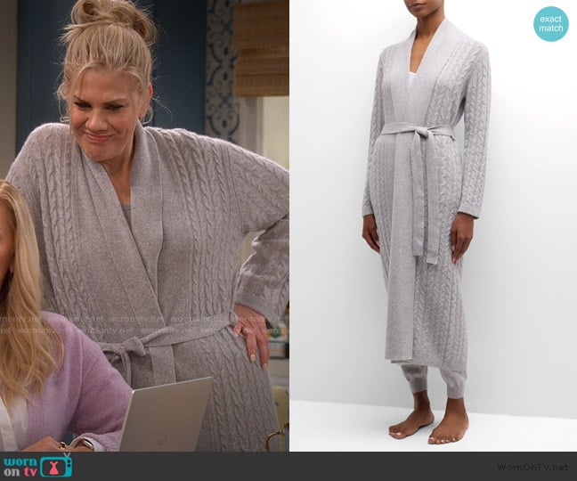 Neiman Marcus Cashmere Cable-Knit Robe worn by Carol (Kristen Johnston) on Leanne