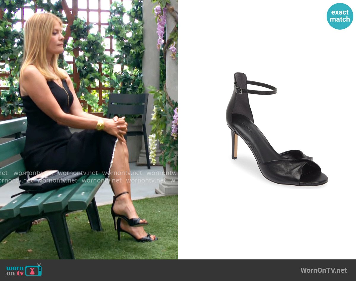 Phyllis’s black sandals on The Young and the Restless