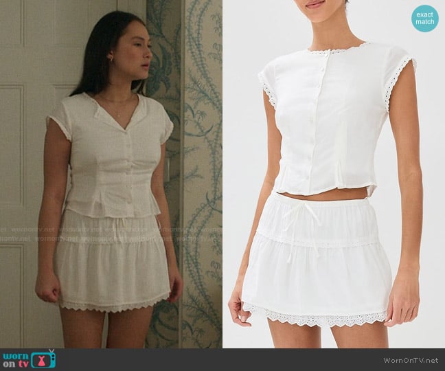 Reformation Valetta Two Piece in White worn by Belly Conklin (Lola Tung) on The Summer I Turned Pretty