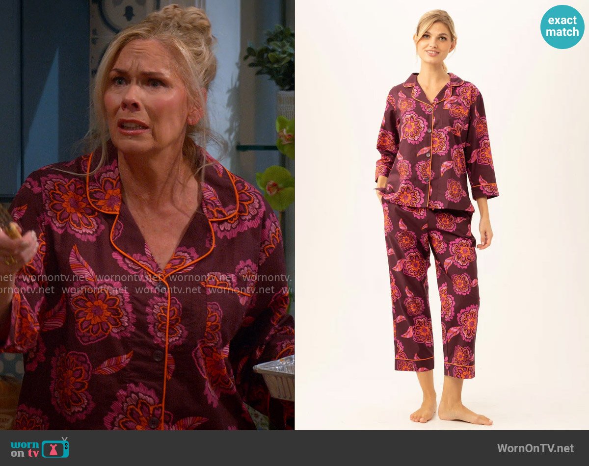 Trina Turk x Bedhead PJs African Floral Women's 3/4-Sleeve Cropped Pant Poplin PJ Set worn by Leanne Murphy (Leanne Morgan) on Leanne