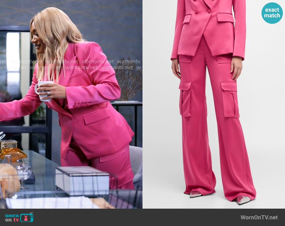 Veronica Beard Saul Silk Cargo Pants worn by Fatima (Crystal Hayslett) on Tyler Perrys Sistas