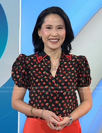 Vicky’s black fruit print puff sleeve top on Today